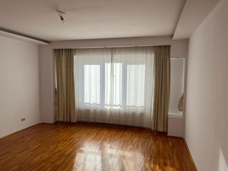 Vanzare Apartament 2 camere ,zona Unirii ,strada Octavian Goga ,nr 4 ,142.000 €