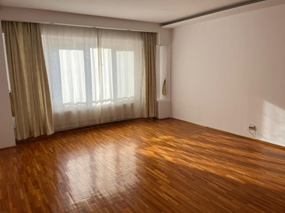 Vanzare Apartament 2 camere ,zona Unirii ,strada Octavian Goga ,nr 4 ,142.000 €