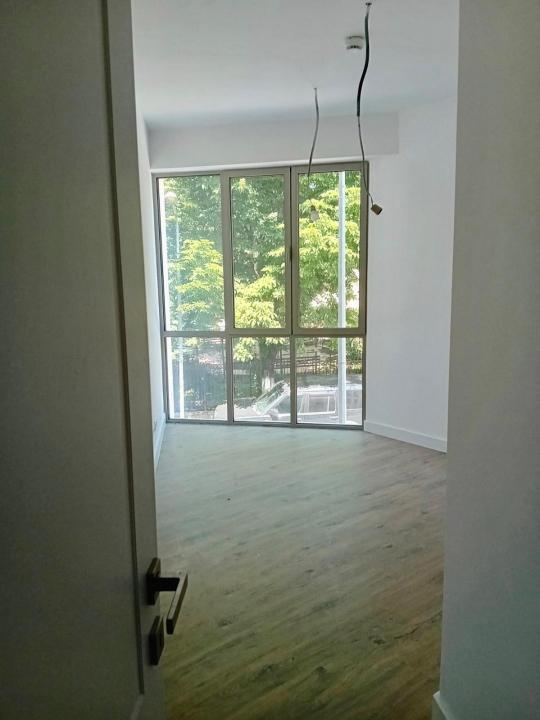 Inchiriere Apartament 5 camere ,zona Cartierul Armenesc ,strada Licurg ,nr 2 ,2.850 € /luna 