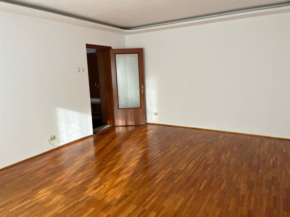 Vanzare Apartament 2 camere ,zona Unirii ,strada Octavian Goga ,nr 4 ,142.000 €