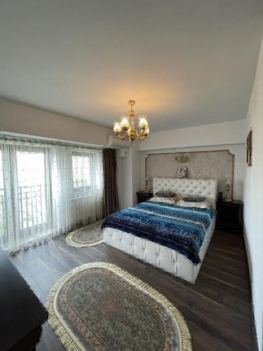 Inchiriere Apartament 3 camere ,zona Piata Alba Iulia ,strada Piata Alba Iulia ,nr 8 ,1.200 € /luna 