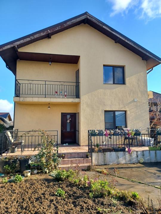 Vanzare Casa/Vila 5 camere ,zona Sabareni ,strada Ghioceilor ,nr .. ,123.000 €