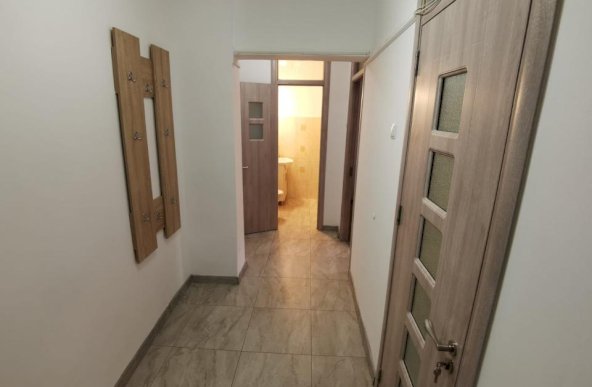 Vanzare Apartament 3 camere ,zona Basarabia ,strada Chisinau ,nr 8 ,129.000 €