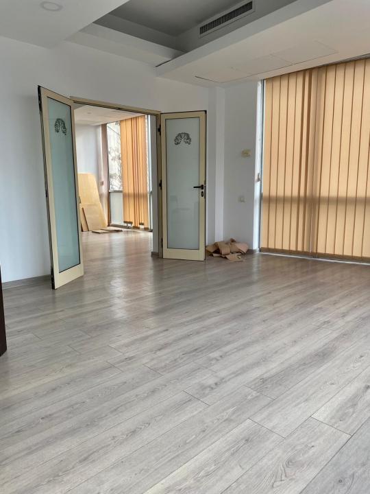 Inchiriere Spatiu Birouri 2 camere ,zona 13 Septembrie ,strada Mihail Sebastian ,nr 130 ,750 € /luna 