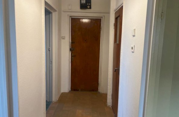 Vanzare Apartament 2 camere ,zona Titan ,strada B-dul Nicolae Grigorescu ,nr 4 ,69.000 €