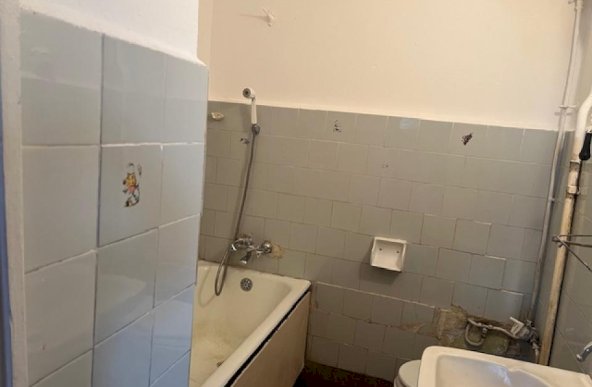 Vanzare Apartament 2 camere ,zona Titan ,strada B-dul Nicolae Grigorescu ,nr 4 ,69.000 €