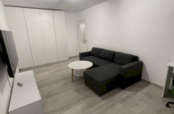 Inchiriere Apartament 3 camere ,zona Dristor ,strada Racari ,nr - ,850 € /luna 