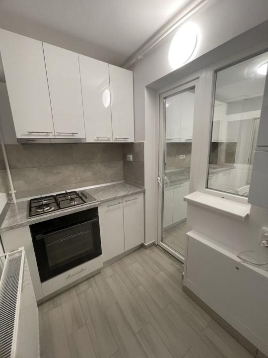 Inchiriere Apartament 3 camere ,zona Dristor ,strada Racari ,nr - ,850 € /luna 