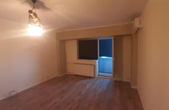 Inchiriere Apartament 2 camere ,zona Piata Alba Iulia ,strada Piata Alba Iulia ,nr 4 ,550 € /luna 