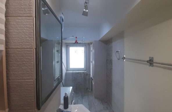 Inchiriere Apartament 2 camere ,zona Piata Alba Iulia ,strada Piata Alba Iulia ,nr 4 ,550 € /luna 