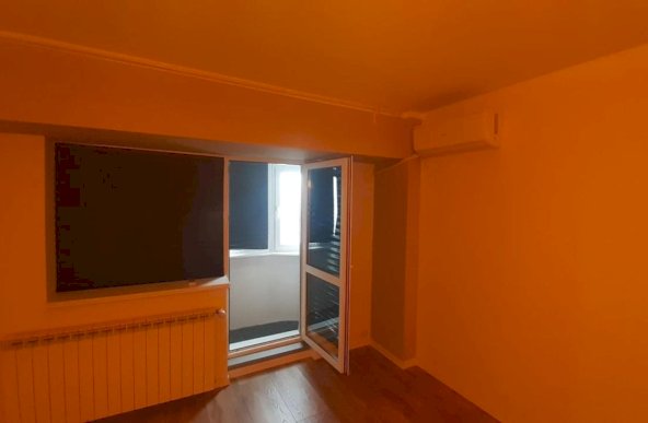 Inchiriere Apartament 2 camere ,zona Piata Alba Iulia ,strada Piata Alba Iulia ,nr 4 ,550 € /luna 