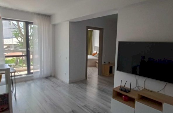 Inchiriere Apartament 2 camere ,zona Parcul Carol ,strada Marasesti ,nr 22 ,800 € /luna 