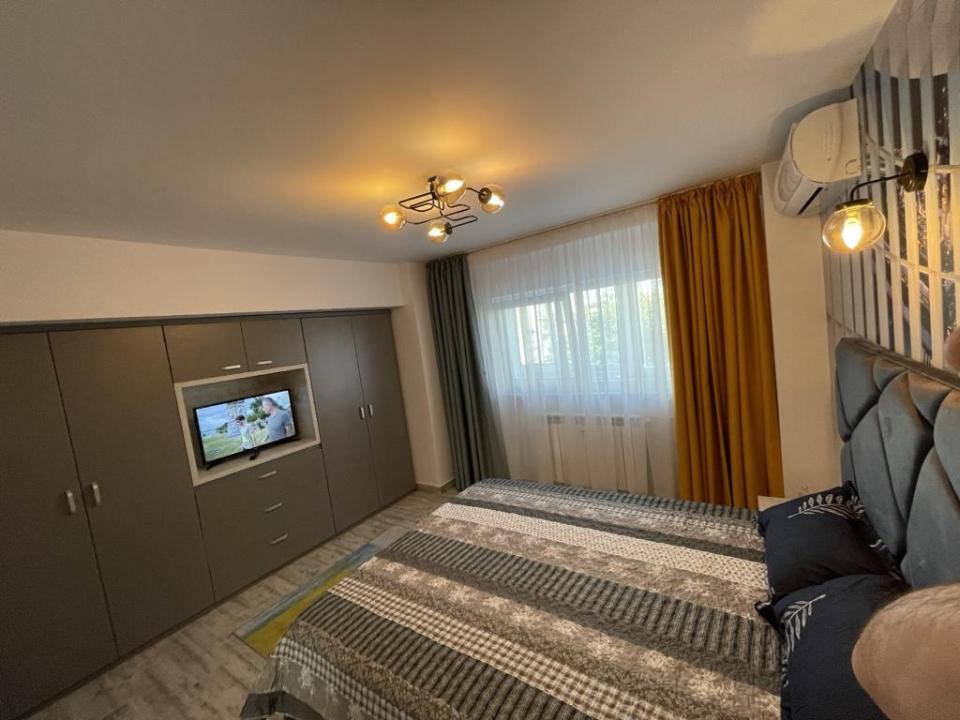 Inchiriere Apartament 2 camere ,zona Piata Alba Iulia ,strada Burebista ,nr 2 ,700 € /luna 