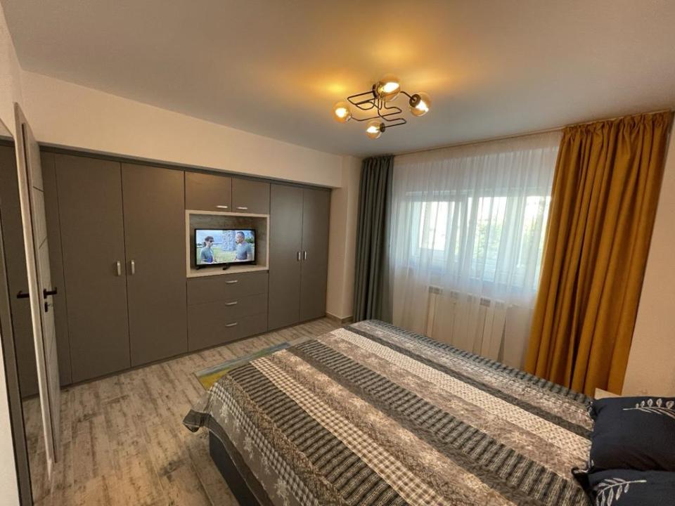 Inchiriere Apartament 2 camere ,zona Piata Alba Iulia ,strada Burebista ,nr 2 ,700 € /luna 