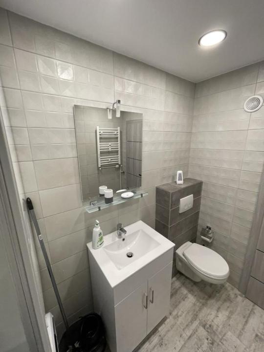 Inchiriere Apartament 2 camere ,zona Piata Alba Iulia ,strada Burebista ,nr 2 ,700 € /luna 