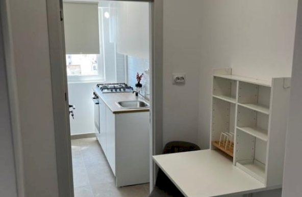 Inchiriere Apartament 2 camere ,zona Piata Victoriei ,strada Veronica Micle ,nr - ,649 € /luna 