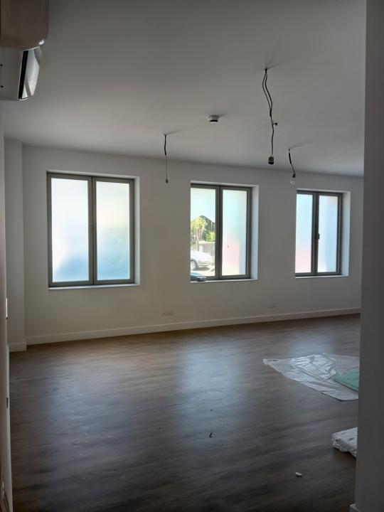 Inchiriere Apartament 3 camere ,zona Cartierul Armenesc ,strada Licurg ,nr 2 ,1.650 € /luna 