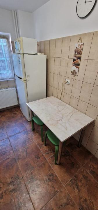 Inchiriere Apartament 2 camere ,zona Pantelimon ,strada Cislau Al. ,nr 12 ,440 € /luna 