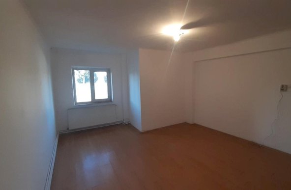 Vanzare Apartament 4 camere ,zona Bragadiru ,strada Florilor ,nr 11 ,87.000 €