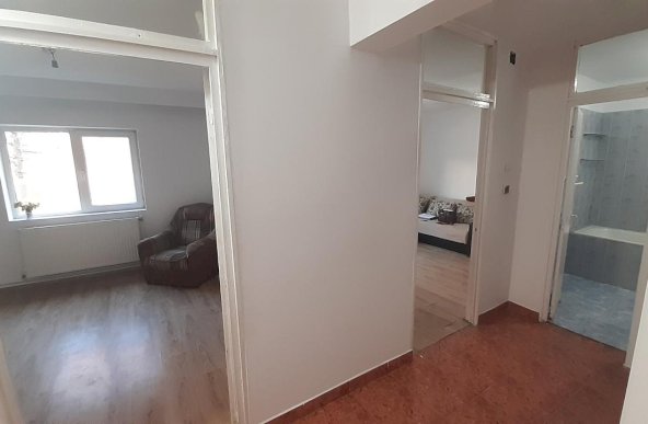 Vanzare Apartament 4 camere ,zona Bragadiru ,strada Florilor ,nr 11 ,87.000 €