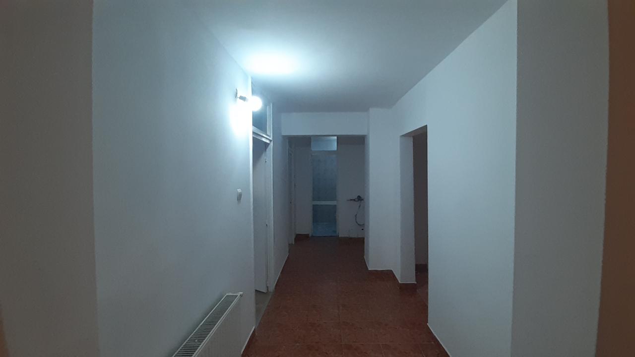 Vanzare Apartament 4 camere ,zona Bragadiru ,strada Florilor ,nr 11 ,87.000 €