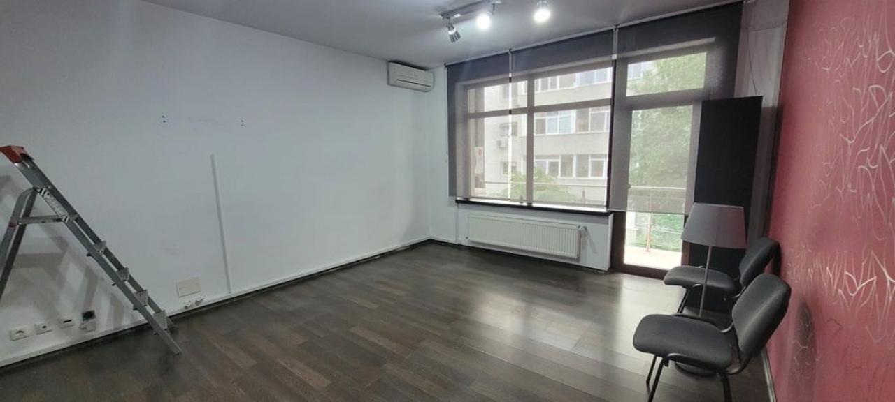 Inchiriere Spatiu Birouri 2 camere ,zona Baba Novac ,strada Campia Libertatii ,nr - ,650 € /luna 