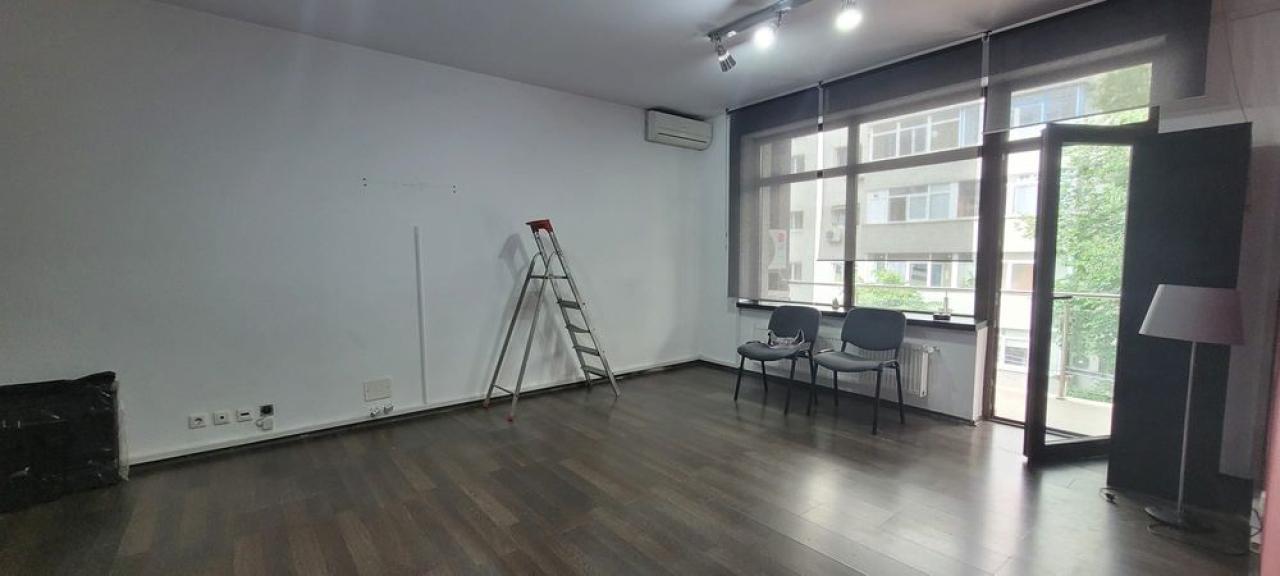 Inchiriere Spatiu Birouri 2 camere ,zona Baba Novac ,strada Campia Libertatii ,nr - ,650 € /luna 