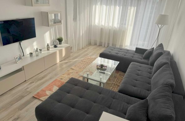 Inchiriere Apartament 2 camere ,zona Unirii ,strada Bulevardul Unirii ,nr - ,750 € /luna 