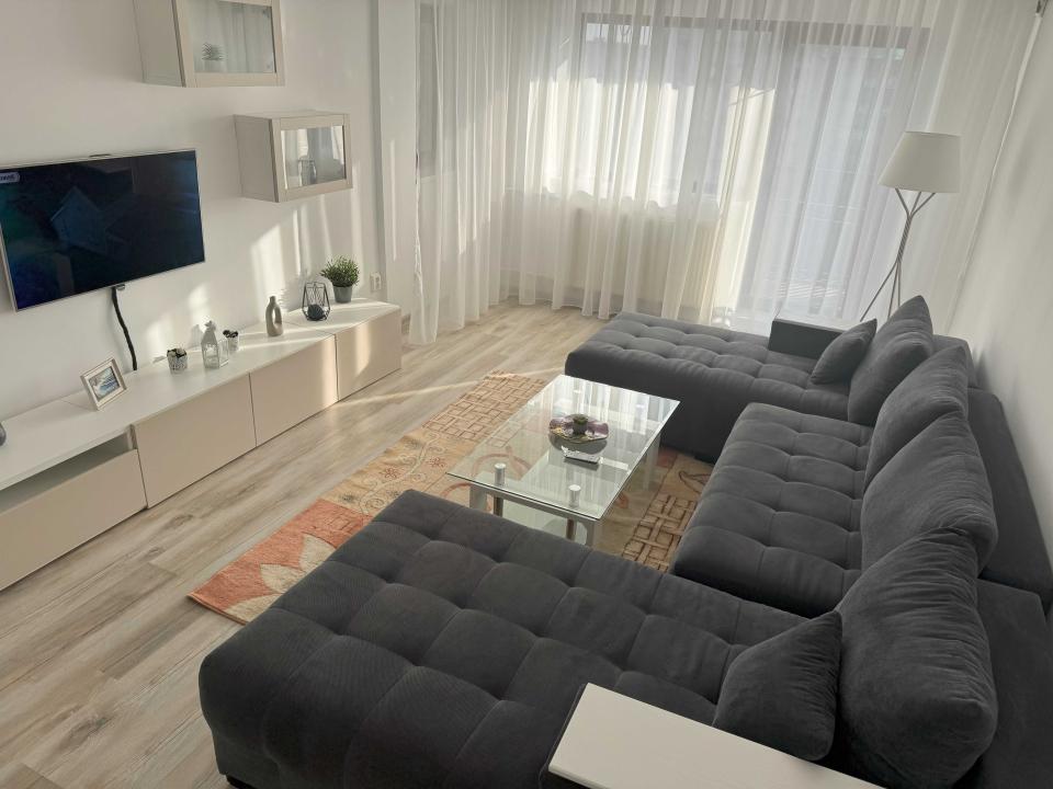 Inchiriere Apartament 2 camere ,zona Unirii ,strada Bulevardul Unirii ,nr - ,750 € /luna 