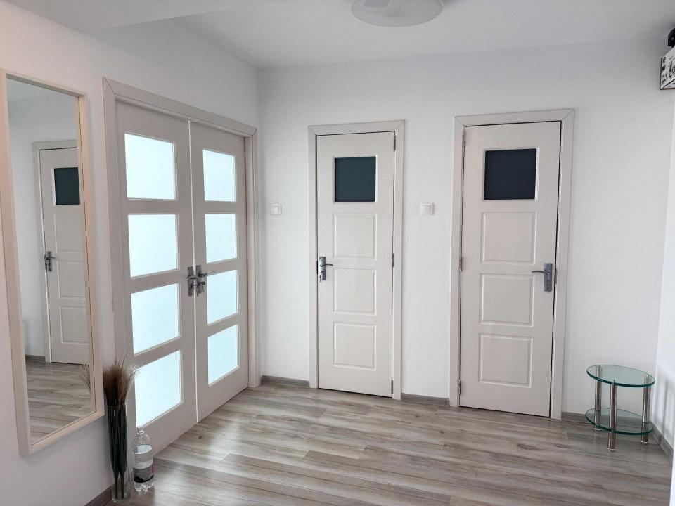 Inchiriere Apartament 2 camere ,zona Unirii ,strada Bulevardul Unirii ,nr - ,750 € /luna 