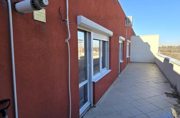 Apartament 3 camere cu terasa de 29 mp Prelungirea Ghencea stradal. 