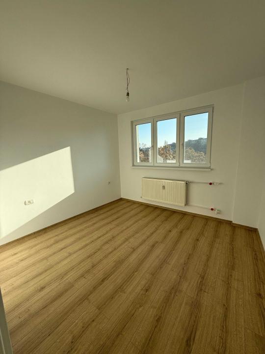 Vanzare Apartament 2 camere ,zona 1 Mai ,strada Ion Mihalache ,nr - ,124.990 €