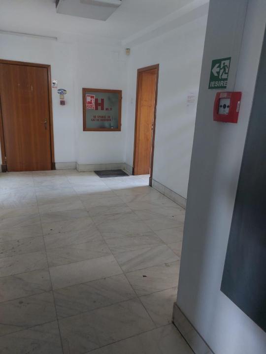 Inchiriere Spatiu Birouri 2 camere ,zona Piata Victoriei ,strada Piata Victoriei ,nr 155 ,1.000 € /luna 