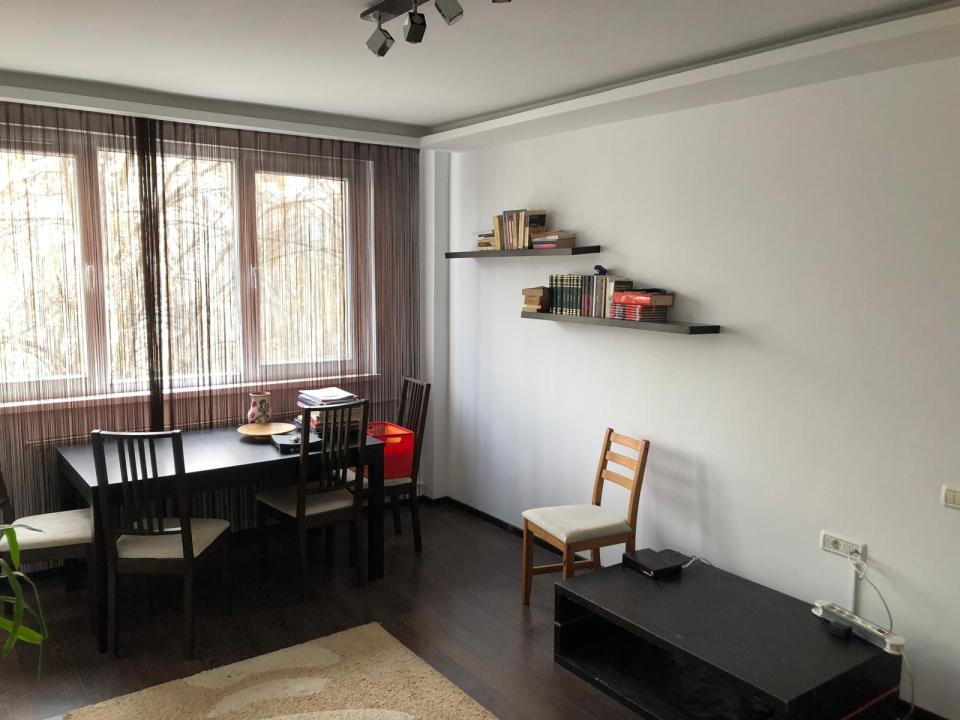 Vanzare Apartament 4 camere ,zona Brancoveanu ,strada Izvorul Trotusului ,nr 2 ,129.999 €