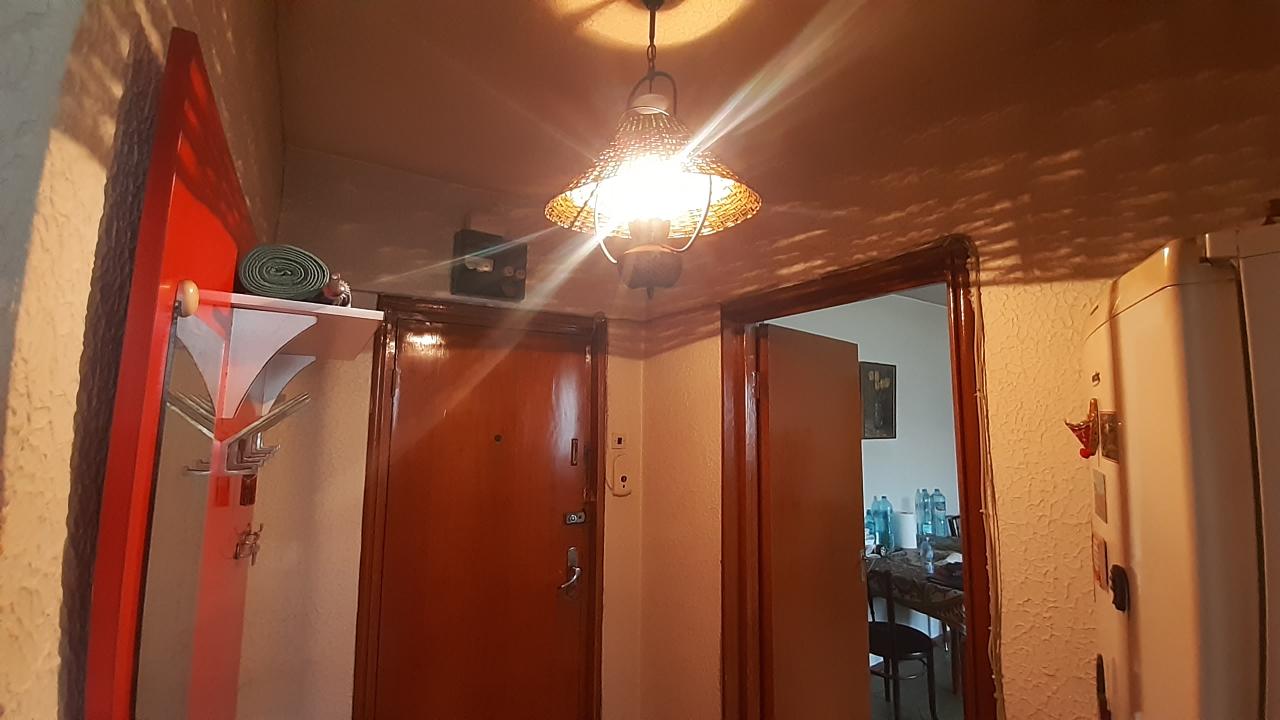 Vanzare Apartament 3 camere ,zona Drumul Taberei ,strada Drumul Taberei ,nr 79 ,105.000 €