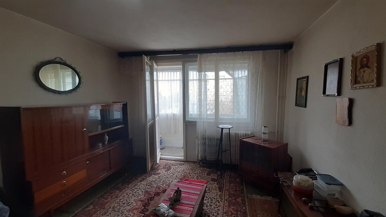 Vanzare Apartament 3 camere ,zona Drumul Taberei ,strada Drumul Taberei ,nr 79 ,105.000 €