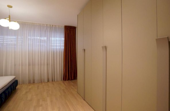 Vanzare Apartament 3 camere ,zona Herastrau ,strada soseaua nordului ,nr 96 ,348.000 €