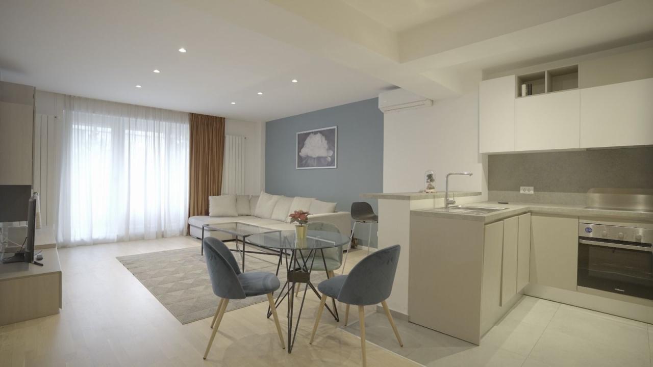 Vanzare Apartament 3 camere ,zona Herastrau ,strada soseaua nordului ,nr 96 ,348.000 €