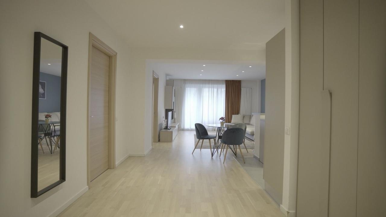 Vanzare Apartament 3 camere ,zona Herastrau ,strada soseaua nordului ,nr 96 ,348.000 €