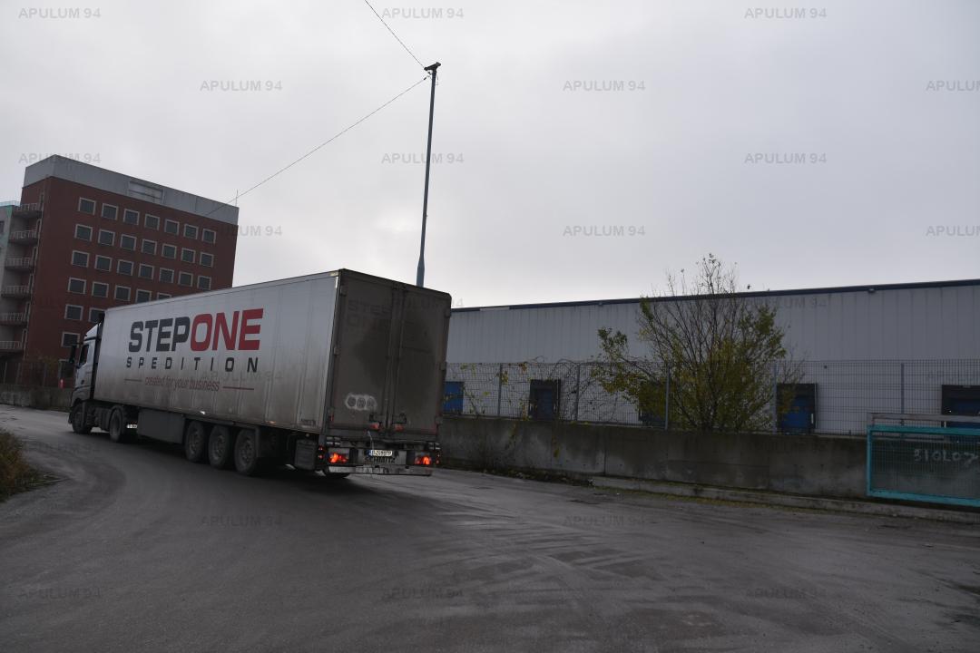 Inchiriere Spatiu Industrial 7 camere ,zona Militari ,strada Iuliu Maniu ,nr 142 ,25.000 € /luna 