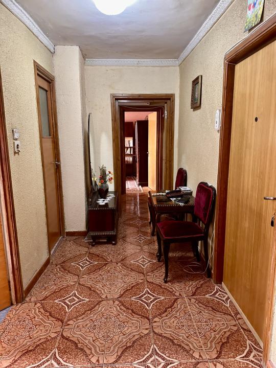 Vanzare Apartament 3 camere ,zona 13 Septembrie ,strada Progresului ,nr - ,109.000 €