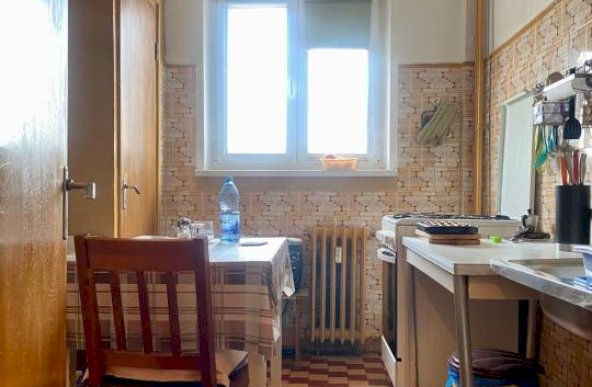 Apartament 3 camere Mihai Bravu, langa metrou si STB