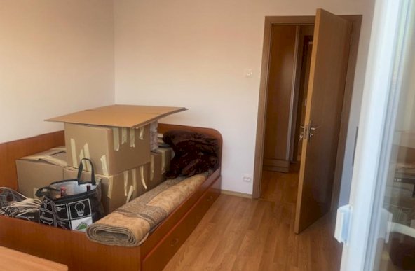 Apartament 4 camere Vergului- Spitalul Malaxa. 