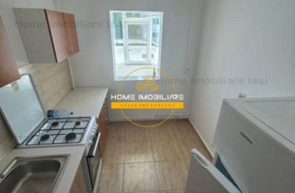 2 camere decomandat, etaj 3 zona Alexandru cel Bun-Pasarela