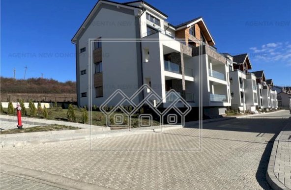 Penthouse 4 camere- mobilat si utilat, intabulat  (NCL-57F-Mi)