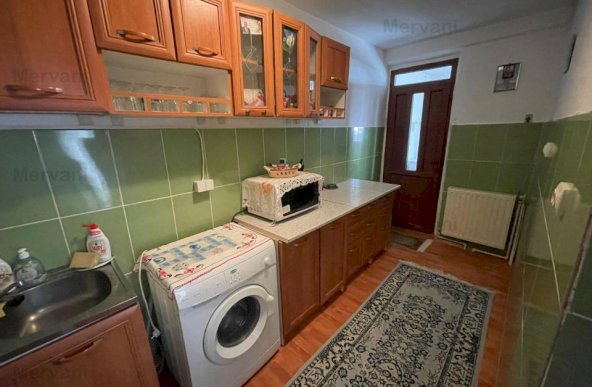 Apartament cu 2 camere de vânzare în Sinaia