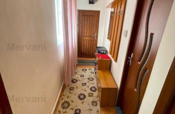 Apartament cu 2 camere de vânzare în Sinaia