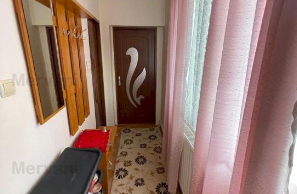 Apartament cu 2 camere de vânzare în Sinaia