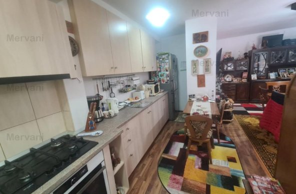 Apartament cu 2 camere de vânzare în Sinaia