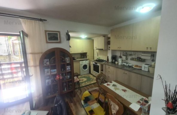 Apartament cu 2 camere de vânzare în Sinaia